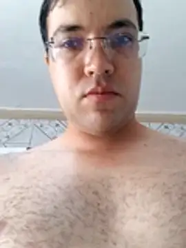 Snapshot of Silvakkfitk chatting on December 2025 11:37:01 AM Silvakkfitk online show from December 2025 11:37:01 AM