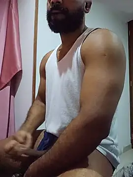 Snapshot of Hiansexxx chatting on December 2025 05:26:01 AM Hiansexxx online show from December 2025 05:26:01 AM