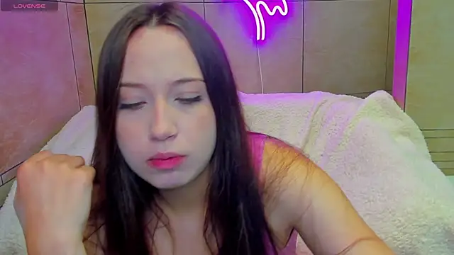Carolina-sky online show from July 2026 01:33:01 AM