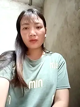 Snapshot of Maymayx2 chatting on December 2025 12:15:01 AM Maymayx2 online show from December 2025 12:15:01 AM