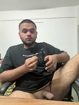 Noavacado  online show from February 2026 01:09:01 PM