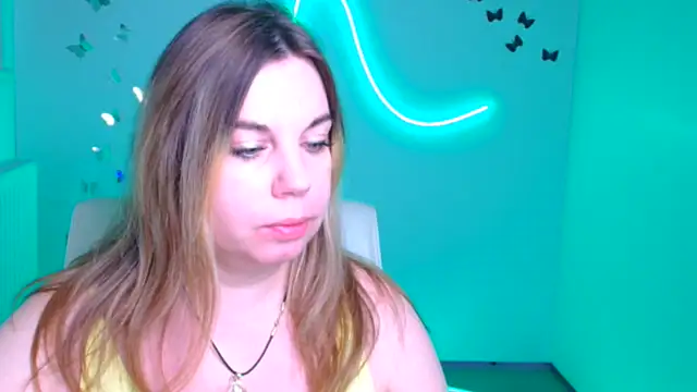 Snapshot of Amanda_Swannn chatting on December 2025 06:41:01 AM Amanda Swannn online show from December 2025 06:41:01 AM