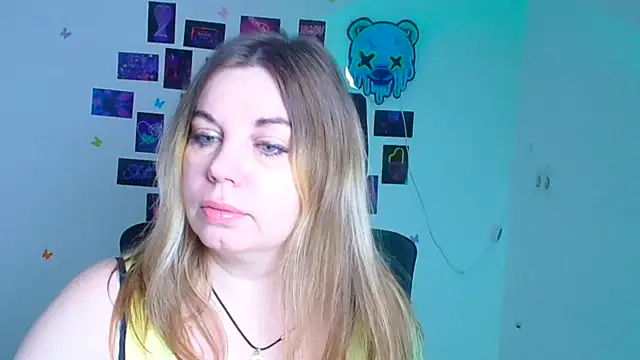 Snapshot of Amanda_Swannn chatting on December 2025 06:44:01 AM Amanda Swannn online show from December 2025 06:44:01 AM