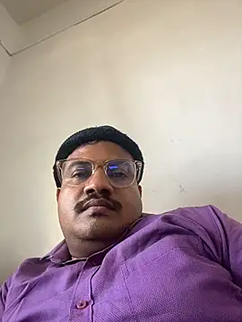 Saxymood1111 online show from February 2026 05:50:01 AM