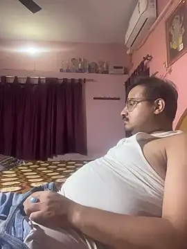 Saxymood1111 online show from March 2026 06:24:02 PM