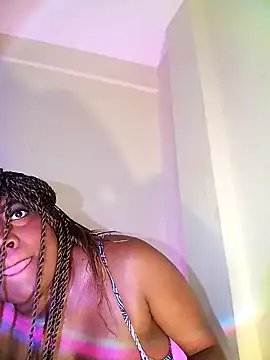 GraceMaaceey online show from March 2026 05:02:01 AM