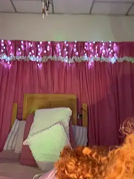 Snapshot of xyarela_Hot chatting on December 2025 03:58:02 AM xyarela Hot online show from December 2025 03:58:02 AM