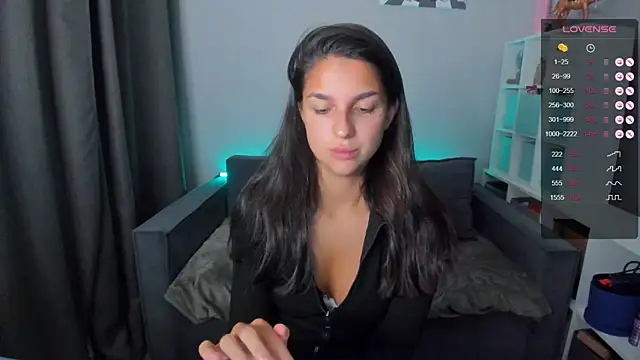 Gabriella there online show from December 2025 10:46:02 AM