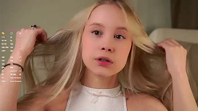 AunclreaVache online show from March 2026 11:26:02 AM