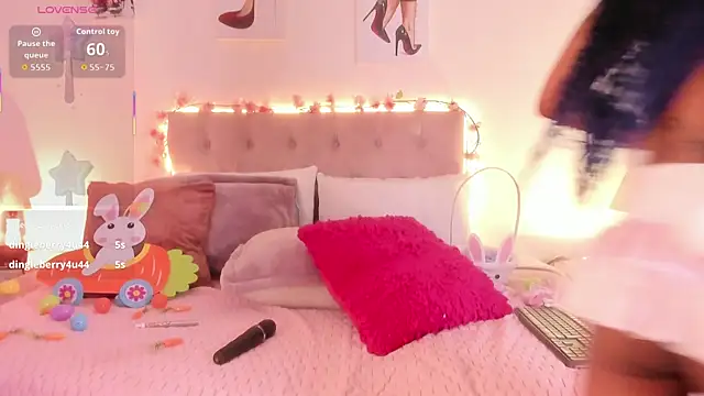 Samantha spike2 online show from April 2026 08:00:02 AM