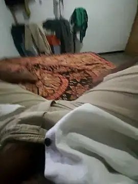 Snapshot of sheneth2005 chatting on December 2025 08:41:02 AM sheneth2005 online show from December 2025 08:41:02 AM