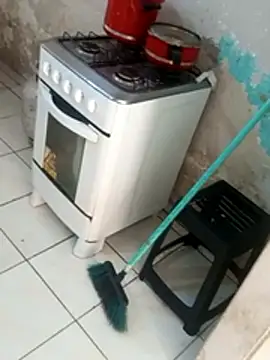  - putinha - online show from December 2025 04:01:01 PM