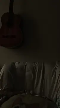 Emma Everett online show from December 2025 12:53:02 PM