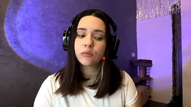 Snapshot of AngeliqueSulima chatting on December 2025 07:02:02 AM AngeliqueSulima online show from December 2025 07:02:02 AM