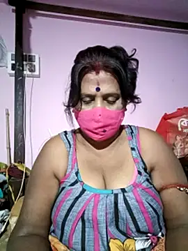 Snapshot of me-pari-hu chatting on December 2025 07:53:02 PM me-pari-hu online show from December 2025 07:53:02 PM