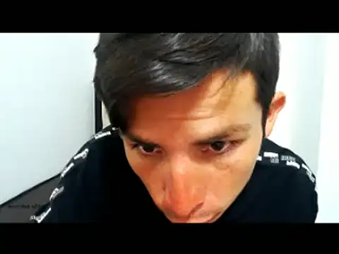 Snapshot of albeirothh chatting on November 2025 02:42:02 PM albeirothh online show from November 2025 02:42:02 PM