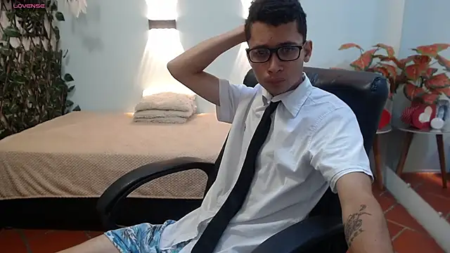 Snapshot of LucassSmith11 chatting on December 2025 12:03:02 PM LucassSmith11 online show from December 2025 12:03:02 PM