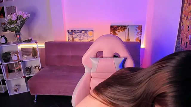 SwettieSammy online show from April 2026 12:19:02 PM