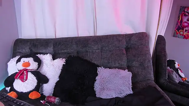 Snapshot of BonnieRitz chatting on November 2025 12:47:01 AM BonnieRitz online show from November 2025 12:47:01 AM