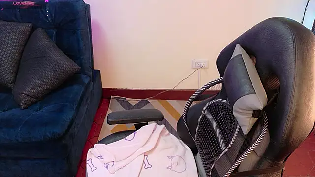nathferrer 1 online show from June 2026 11:02:02 PM