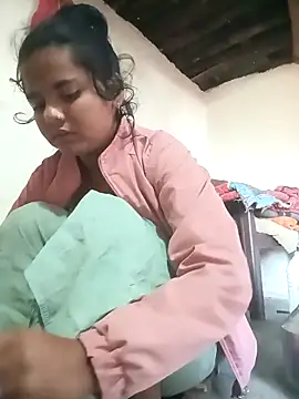 Snapshot of Monka_cute34 chatting on December 2025 02:38:01 AM Monka cute34 online show from December 2025 02:38:01 AM