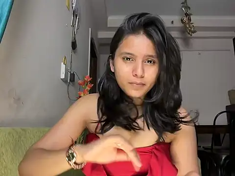 Piyyuu online show from May 2026 06:48:01 PM