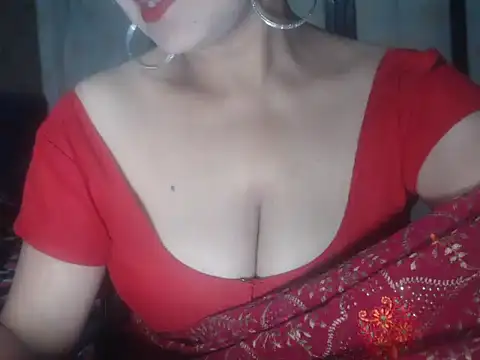 Snapshot of Hotronita123 chatting on February 2026 11:26:01 AM Hotronita123 online show from February 2026 11:26:01 AM