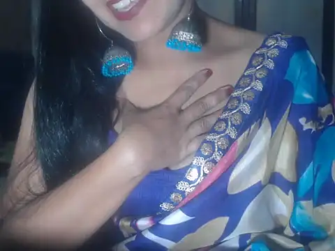 Hotronita123 online show from March 2026 05:08:02 PM