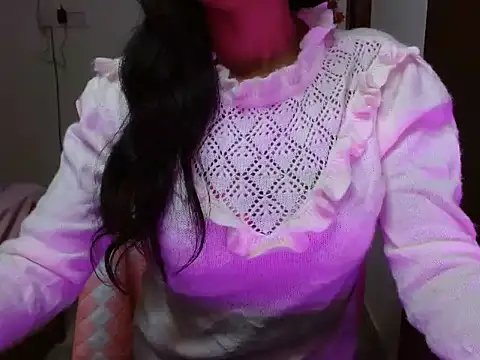 Snapshot of Khushiii_ chatting on December 2025 06:19:02 AM Khushiii online show from December 2025 06:19:02 AM