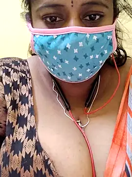 Snapshot of Thanmaya22 chatting on December 2025 08:36:02 PM Thanmaya22 online show from December 2025 08:36:02 PM