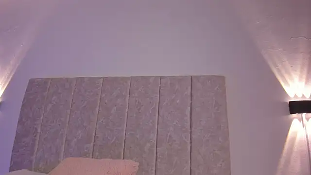 Scarlett Lee1 online show from April 2026 08:03:01 PM