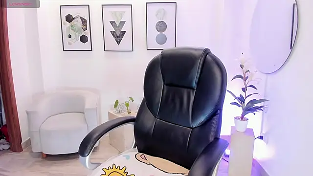 alana martiins online show from April 2026 07:47:01 PM