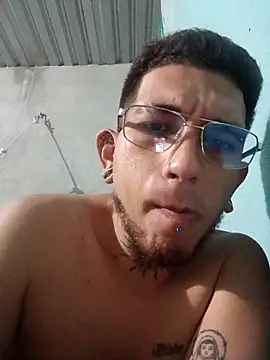 macarywillm online show from April 2026 06:36:01 AM