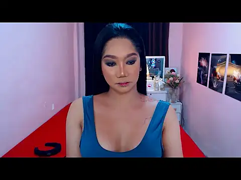 UrScreenGoddess online show from March 2026 11:43:02 PM