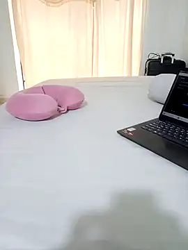 Snapshot of am_cvo1824 chatting on December 2025 08:57:01 PM am cvo1824 online show from December 2025 08:57:01 PM