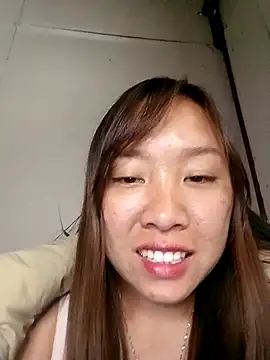 Snapshot of Minsssa20 chatting on December 2025 05:23:01 AM Minsssa20 online show from December 2025 05:23:01 AM