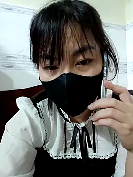 MintShow18 online show from February 2026 04:38:01 AM