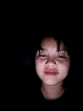 Snapshot of Pretty-haert chatting on April 2026 05:30:01 PM Pretty-haert online show from April 2026 05:30:01 PM