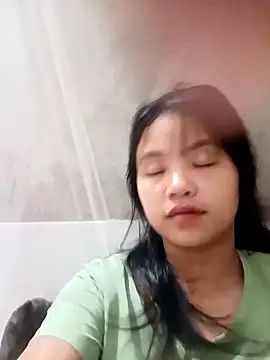 Snapshot of Pretty-haert chatting on May 2026 12:15:01 AM Pretty-haert online show from May 2026 12:15:01 AM