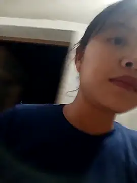 Snapshot of Pretty-haert chatting on May 2026 02:01:02 PM Pretty-haert online show from May 2026 02:01:02 PM