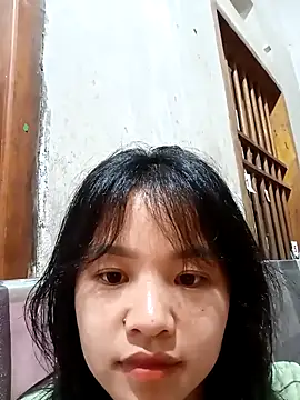 Snapshot of Pretty-haert chatting on May 2026 11:02:01 PM Pretty-haert online show from May 2026 11:02:01 PM