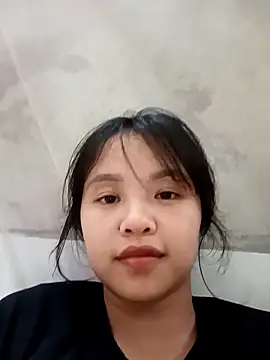 Snapshot of Pretty-haert chatting on May 2026 05:24:01 AM Pretty-haert online show from May 2026 05:24:01 AM