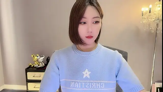 Snapshot of Miahave chatting on December 2025 01:22:02 AM Miahave online show from December 2025 01:22:02 AM