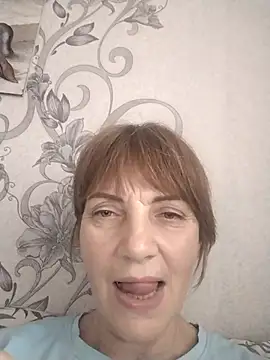 Snapshot of MichelleLove48 chatting on December 2025 10:57:02 AM MichelleLove48 online show from December 2025 10:57:02 AM