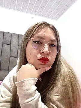 Megan Lopez online show from December 2025 12:19:01 AM