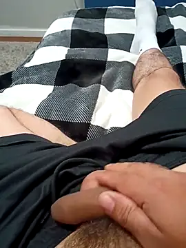 Snapshot of Lalin2323 chatting on February 2026 12:39:02 AM Lalin2323 online show from February 2026 12:39:02 AM