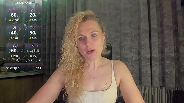 LanaLight x online show from April 2026 08:14:02 PM