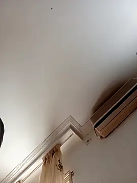 gatitachula93 online show from April 2026 12:54:01 PM