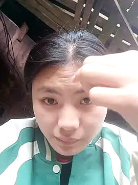 Hilary-123 online show from March 2026 12:37:01 AM