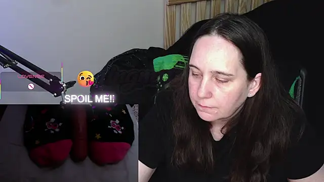 msgamergirl69 online show from April 2026 05:44:02 AM